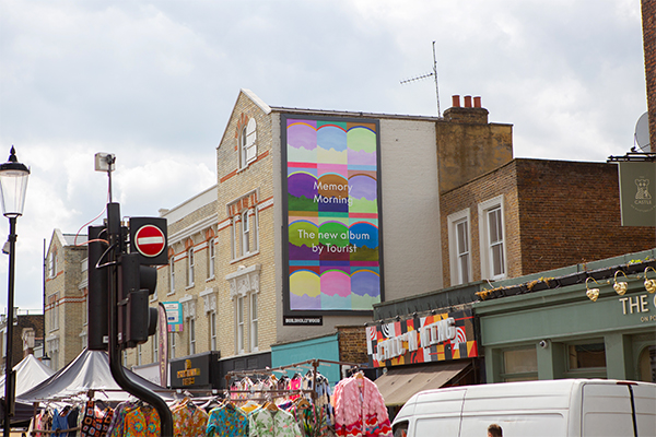 Large-scale graphics